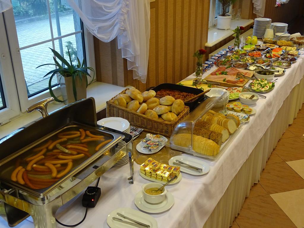 Motel 2000 Stęszew Dış mekan fotoğraf