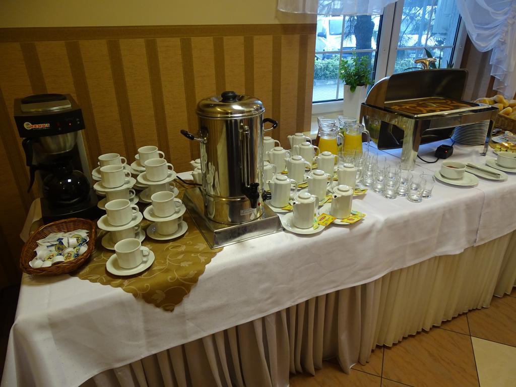Motel 2000 Stęszew Dış mekan fotoğraf