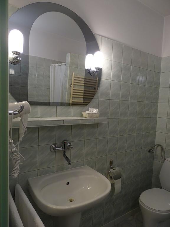 Motel 2000 Stęszew Dış mekan fotoğraf