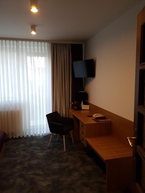 Motel 2000 Stęszew Dış mekan fotoğraf