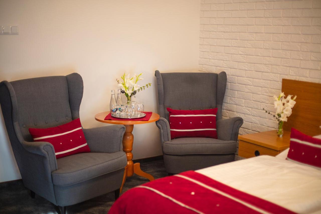 Motel 2000 Stęszew Dış mekan fotoğraf