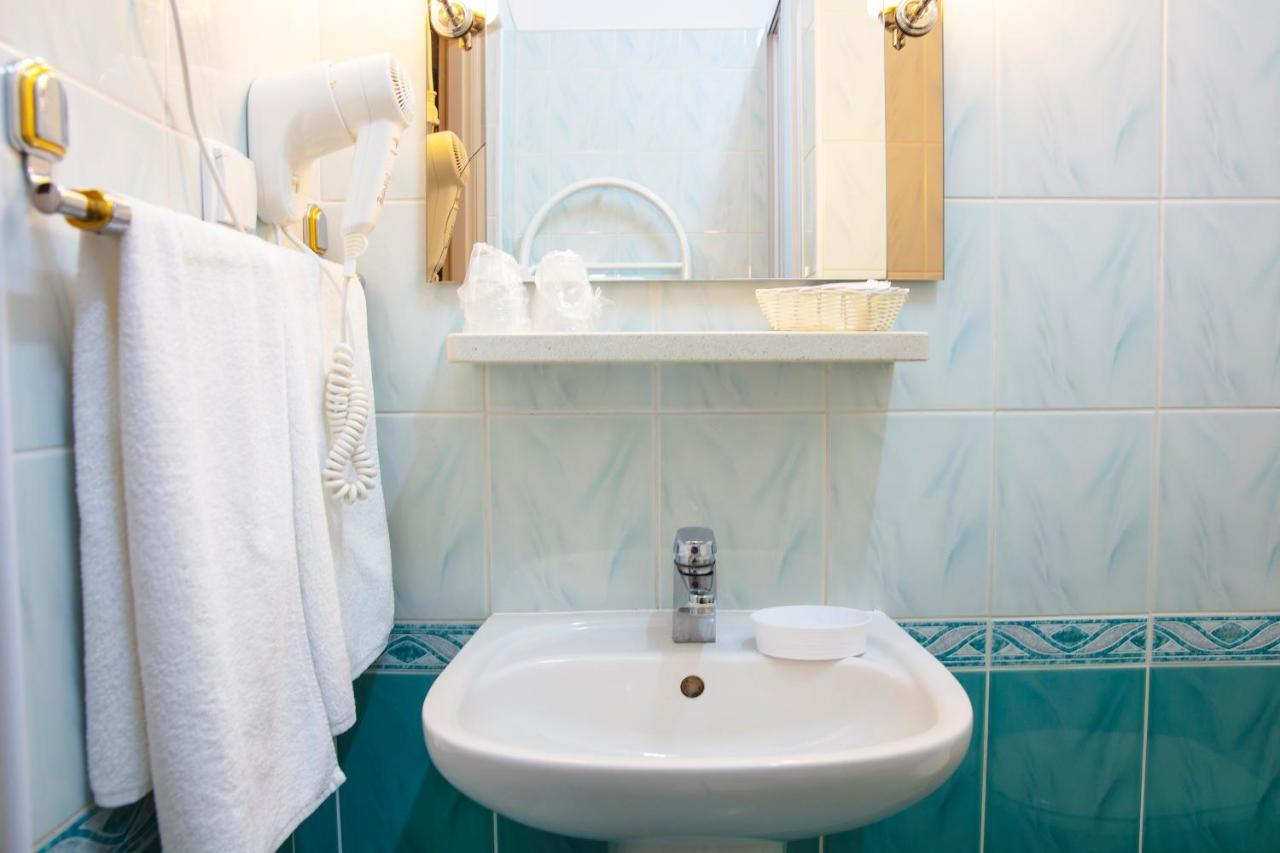 Motel 2000 Stęszew Dış mekan fotoğraf