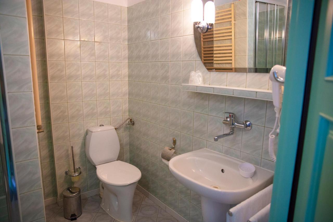 Motel 2000 Stęszew Dış mekan fotoğraf